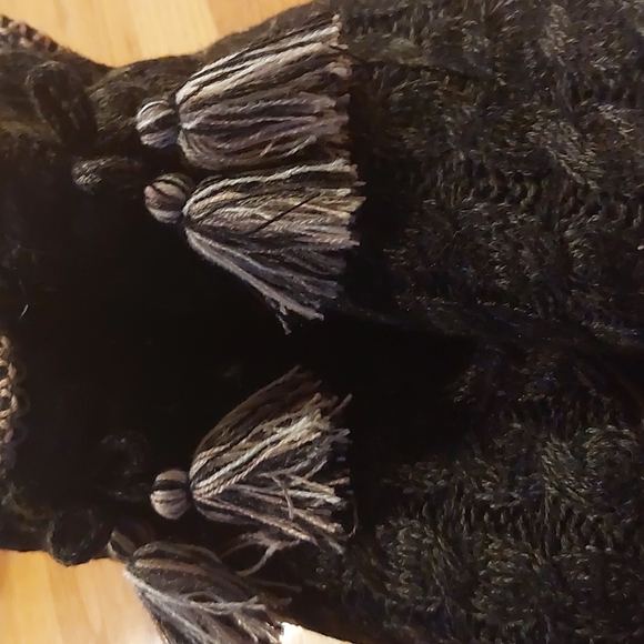 Muk Luks Slipper Booties - Picture 4 of 13